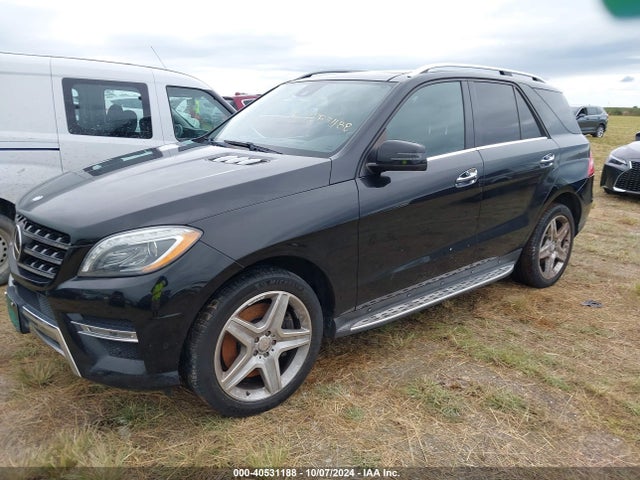 Mercedes-Benz Ml 550 4matic 2014 4JGDA7DB4EA435992 Image 2