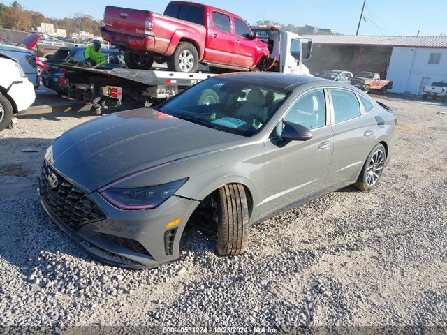 Hyundai Sonata Limited 2021 5NPEH4J28MH122992 Image 2