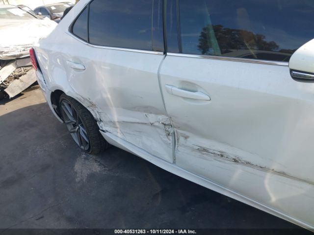 JTHBA1D27K5093417 Lexus IS 300