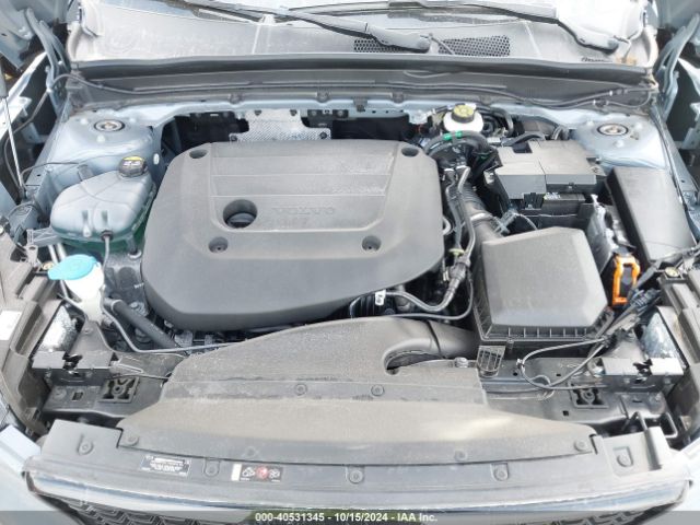 YV4L12UW6P2969723 Volvo Xc40 B5 Plus Dark Theme