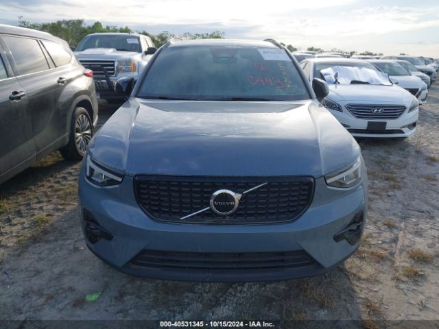 YV4L12UW6P2969723 Volvo Xc40 B5 Plus Dark Theme