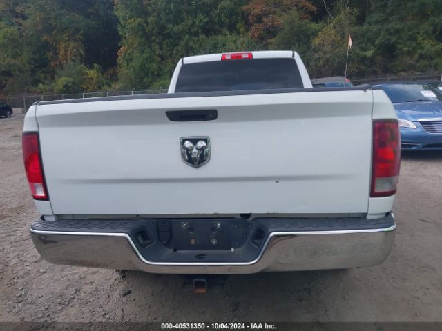 3C6JR6DT9HG675300 RAM 1500 Tradesman  4x2 8' Box