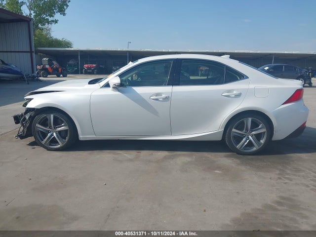 Lexus IS 200T 2017 JTHBA1D23H5044465 Image 15