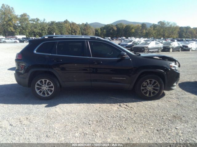 1C4PJMLBXKD195049 Jeep Cherokee Latitude Plus 4x4