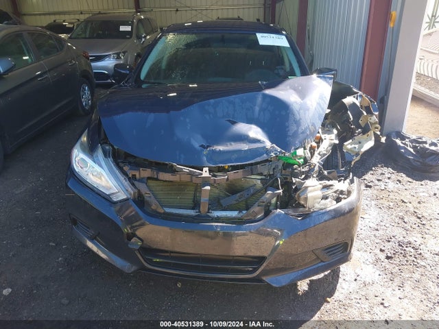 Nissan Altima 2.5 S 2017 1N4AL3AP6HN365313 Image 12