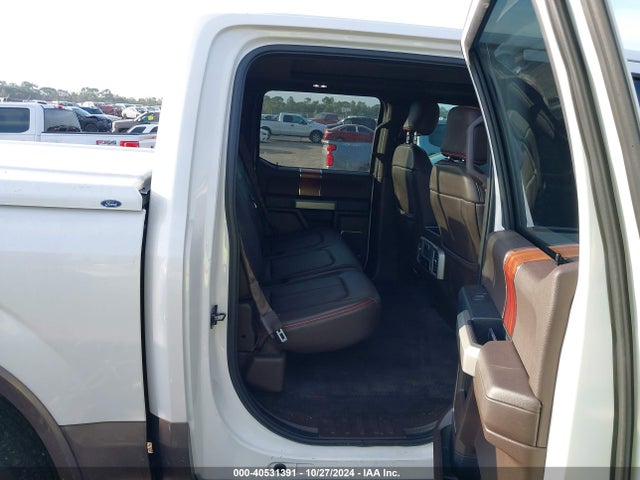 1FTEW1EGXHFC30864 Ford F-150 King Ranch