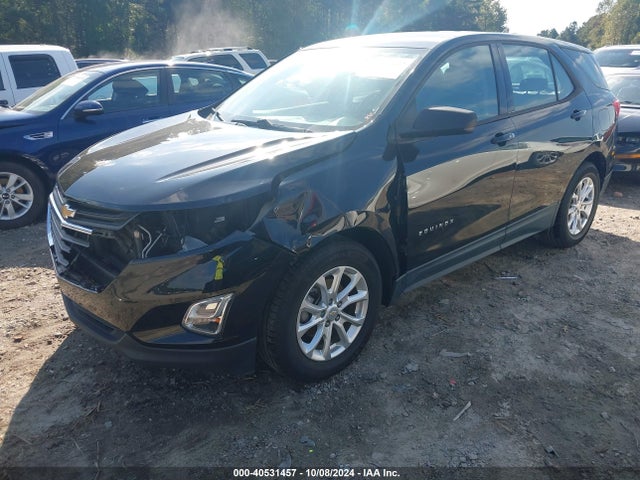 Chevrolet EQUINOX LS 2018 2GNAXHEV8J6241162 Image 2