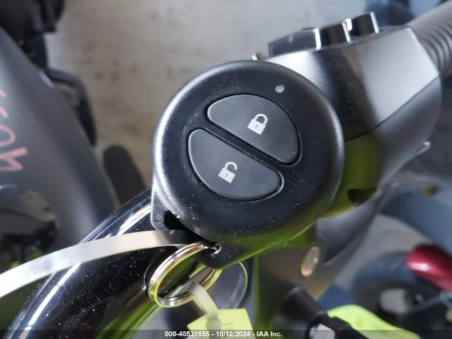 2024 INDIAN MOTORCYCLE CO. SPRINGFIELD 56KTJDBBXR3423707 Photo 10