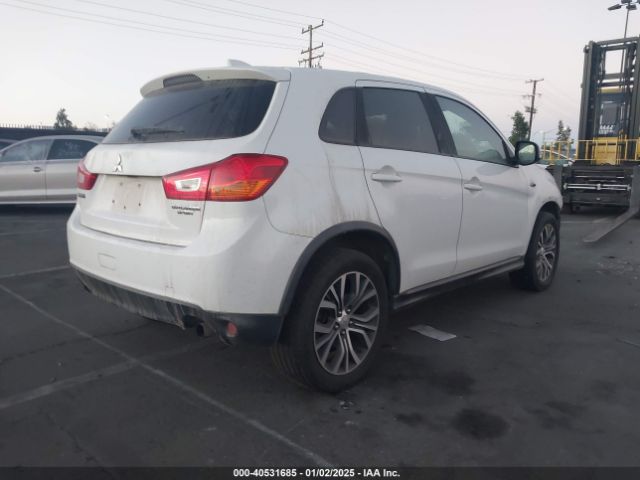 JA4AP3AU8HZ008688 Mitsubishi Outlander Sport 2.0 Es