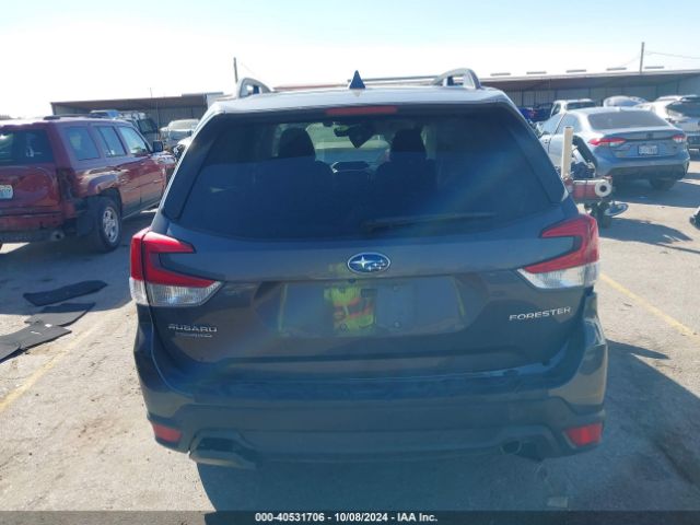 JF2SKAUC8MH431885 Subaru Forester Limited