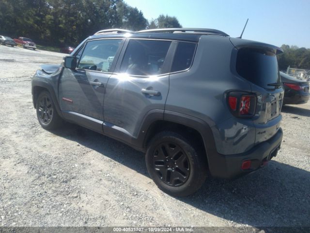 ZACCJBCB9JPG87722 Jeep Renegade Trailhawk 4x4