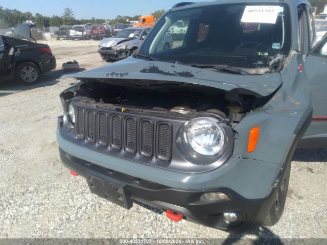 ZACCJBCB9JPG87722 Jeep Renegade Trailhawk 4x4
