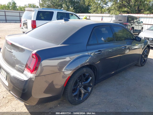 Chrysler 300 Touring 2021 2C3CCAAG0MH583102 Image 4