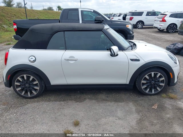 Mini Convertible Cooper S 2024 WMW43DL06R3S17413 Image 13