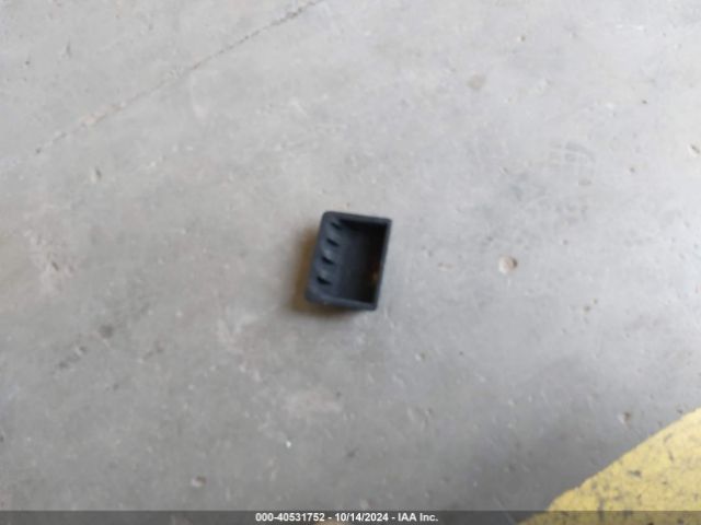 2C3CCAAG9GH134828 Chrysler 300 Limited
