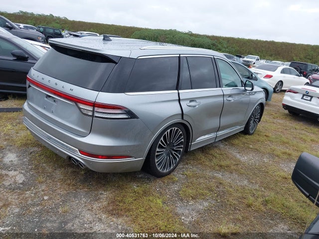 Lincoln Aviator Black Label 2024 5LM5J9XC4RGL06185 Image 4