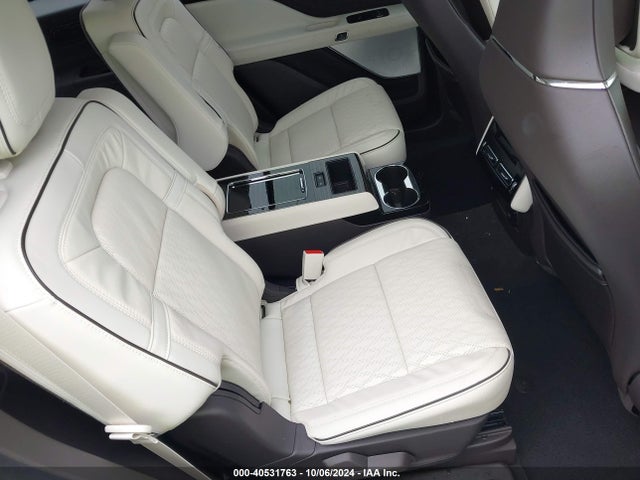 Lincoln Aviator Black Label 2024 5LM5J9XC4RGL06185 Image 8