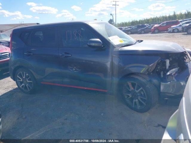 KNDJ63AU7N7817292 KIA Soul Gt-line