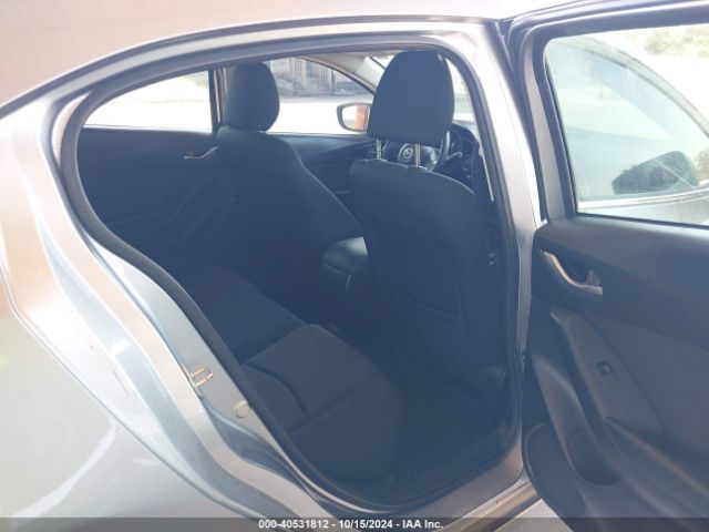 3MZBM1L71FM172181 Mazda Mazda3 I Touring