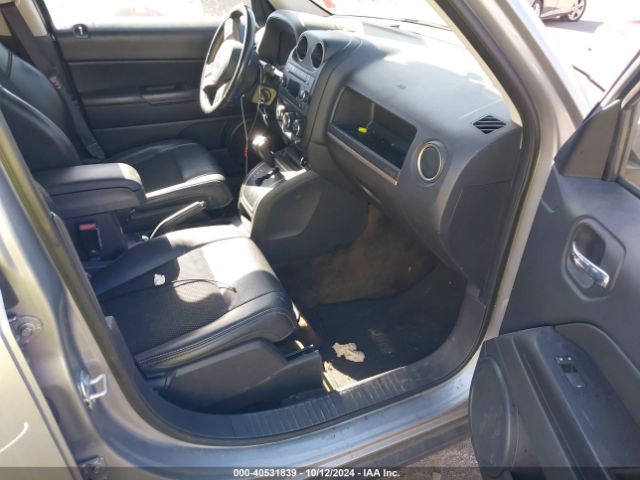 1C4NJRBB7HD160015 Jeep Patriot 75th Anniversary Edition 4x4