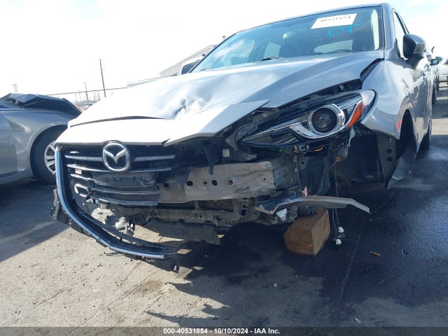 Mazda Mazda3 S Touring 2014 JM1BM1L36E1103675 Image 6