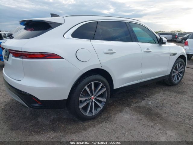 2023 JAGUAR F-PACE SADCJ2EX5PA714467 Photo 3