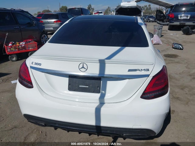 Mercedes-Benz C 300 2019 55SWF8DB5KU297417 Image 17