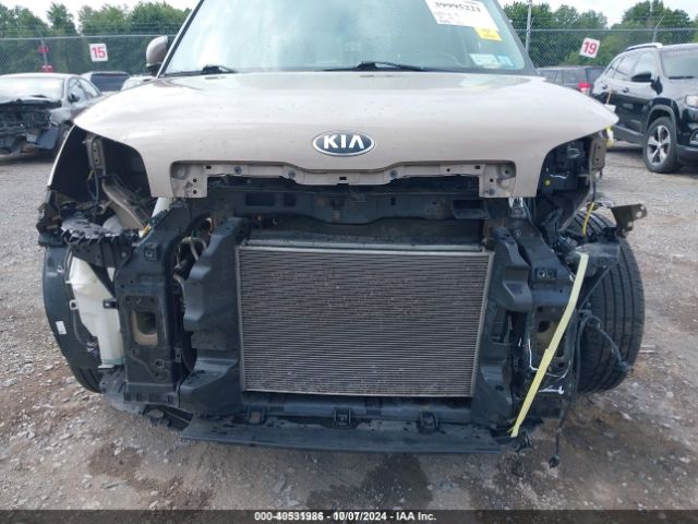 KNDJN2A26F7168565 KIA Soul