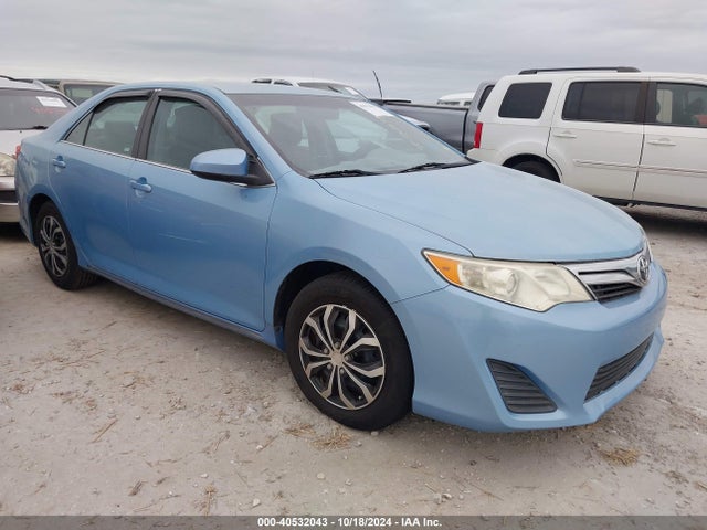 Toyota CAMRY LE 2014 4T1BF1FK6EU749452 Image 1