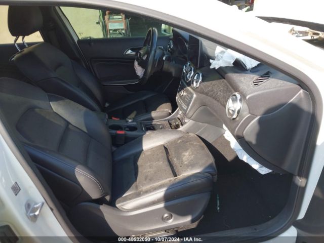 WDCTG4GB7JJ423607 Mercedes-Benz Gla 250 4matic