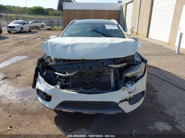 WDCTG4GB7JJ423607 Mercedes-Benz Gla 250 4matic