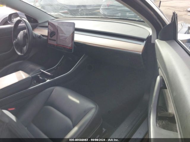 5YJ3E1EB0JF150286 Tesla MODEL 3
