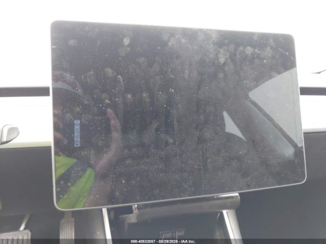 5YJ3E1EB0JF150286 Tesla MODEL 3
