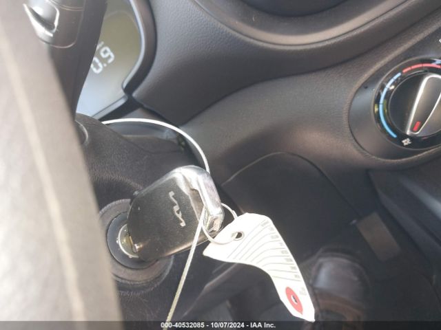 KNDJ23AU0P7845014 KIA SOUL LX