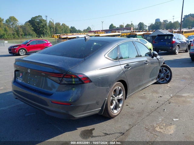 Honda ACCORD EX 2024 1HGCY1F38RA072991 Image 4