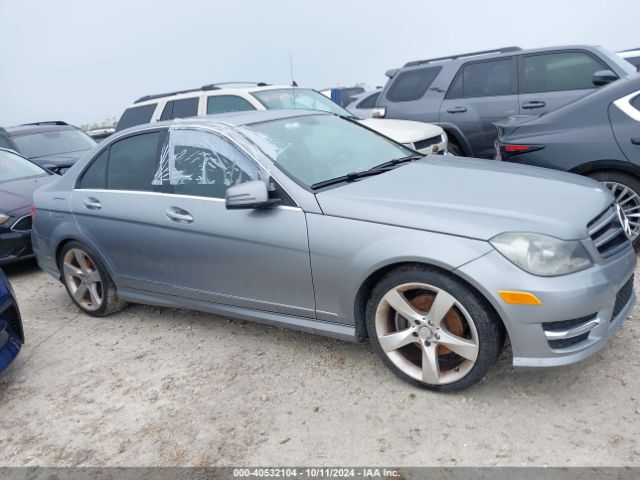 WDDGF4HB5EA967723 Mercedes-Benz C 250 Luxury/sport