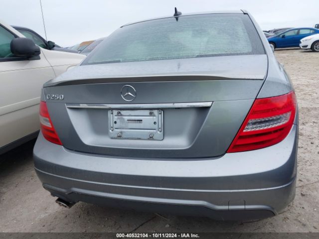 WDDGF4HB5EA967723 Mercedes-Benz C 250 Luxury/sport