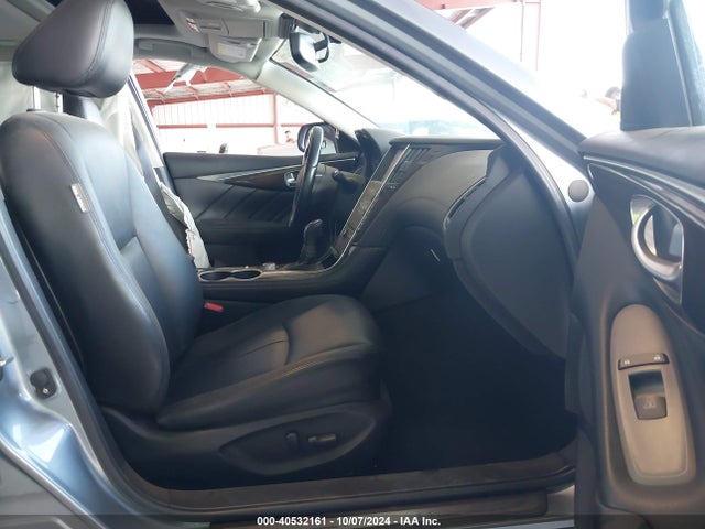 JN1EV7AP9JM354284 Infiniti Q50 3.0t Luxe