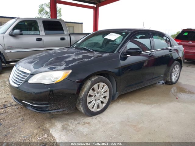 1C3CCBAB8EN146211 Chrysler 200 LX