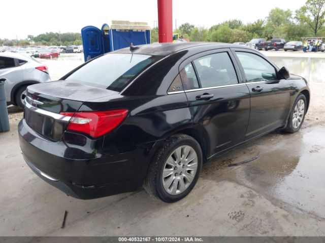 1C3CCBAB8EN146211 Chrysler 200 LX