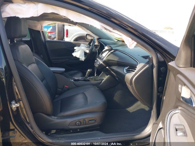 Chevrolet MALIBU LT 2018 1G1ZD5ST9JF283988 Image 5