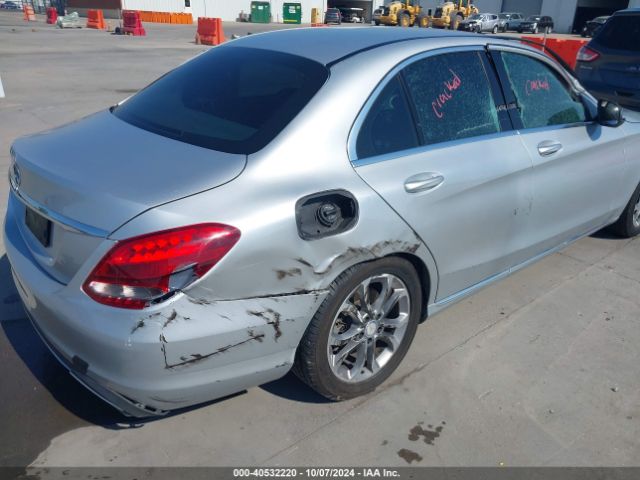 55SWF4JB2FU088302 Mercedes-Benz C 300 Luxury/sport
