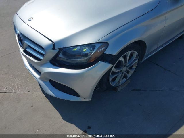 55SWF4JB2FU088302 Mercedes-Benz C 300 Luxury/sport