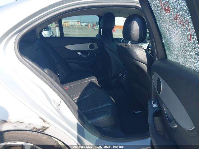 55SWF4JB2FU088302 Mercedes-Benz C 300 Luxury/sport
