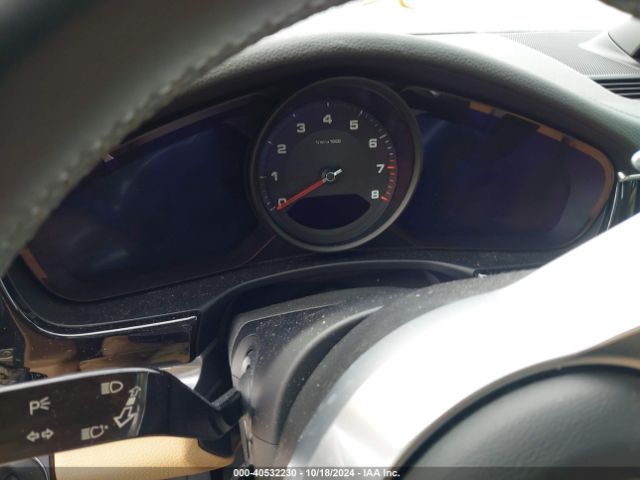 WP0AA2A73KL100426 Porsche PANAMERA 4