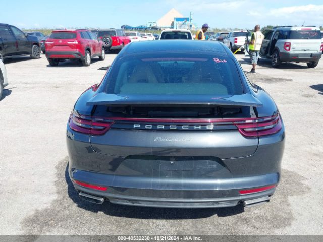 WP0AA2A73KL100426 Porsche PANAMERA 4