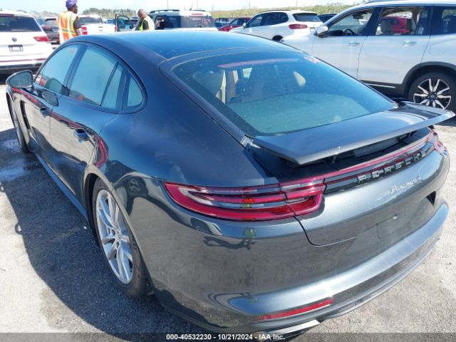 WP0AA2A73KL100426 Porsche PANAMERA 4