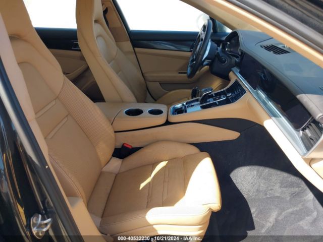 WP0AA2A73KL100426 Porsche PANAMERA 4