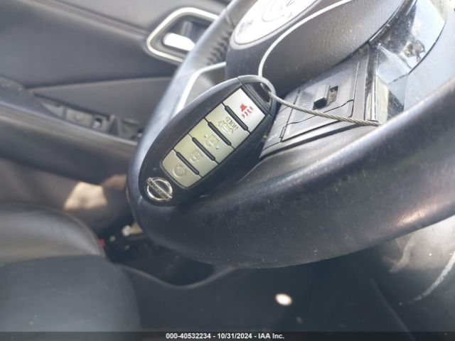 5N1AT3CA8MC820442 Nissan Rogue Sl Fwd