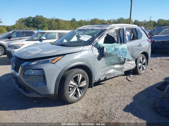 5N1AT3CA8MC820442 Nissan Rogue Sl Fwd